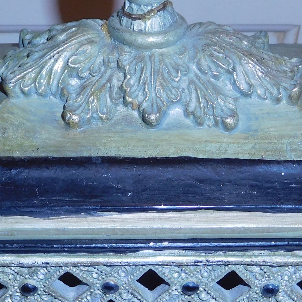Decorative Box - Picture 2 of 3